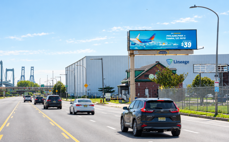  Combining Billboards with Digital Marketing for a Winning Strategy